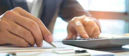 &Eacute; poss&iacute;vel controlar as finan&ccedil;as seguindo algumas dicas simples