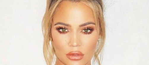 Tristan Thompson's dad Trevor threatens to write cheating scandal tell-all and reveal Khloe Kardashian secrets.[Image Credit: Khloe/Twitter]