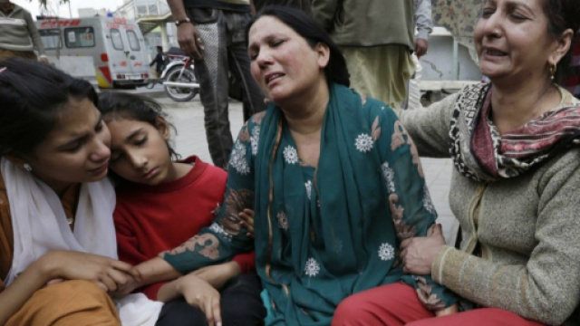 Pakistan, ancora un attentato ai cristiani. E scoppia la rivolta ... - panorama.it