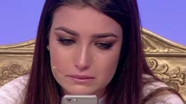 Uomini e Donne, Nilufar disperata