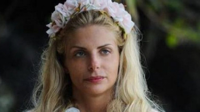 Isola dei Famosi, Francesca Cipriani piange prima di entrare in studio