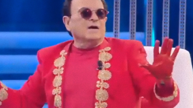 GF 15: Cristiano Malgioglio turbato: 'Ma questa &egrave; pazza?'
