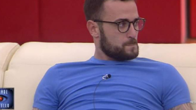 Grande Fratello Vip: Danilo Aquino e le frasi omofobe su Facebook
