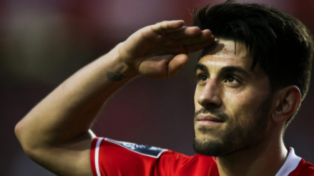 SIC Not&iacute;cias | Pizzi diz que renova&ccedil;&atilde;o com o Benfica traz uma ... - sapo.pt