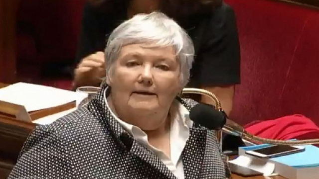 D&eacute;bats tendus &agrave; l'Assembl&eacute;e nationale sur l'asile et l'immigration