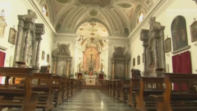 I parrocchiani di San Vito e Modesto a Spinea, Venezia, solo ora hanno saputo perch&eacute; due anni fa il loro pastore era fuggito