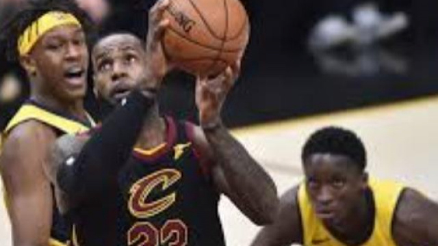 Lebron James martyrisant les Pacers