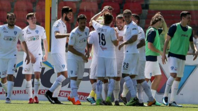 I giocatori dell&rsquo;Empoli esultano