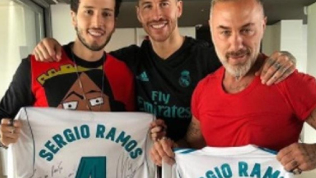 Gianluca Vacchi e Sebastian Yatra con Sergio Ramos.