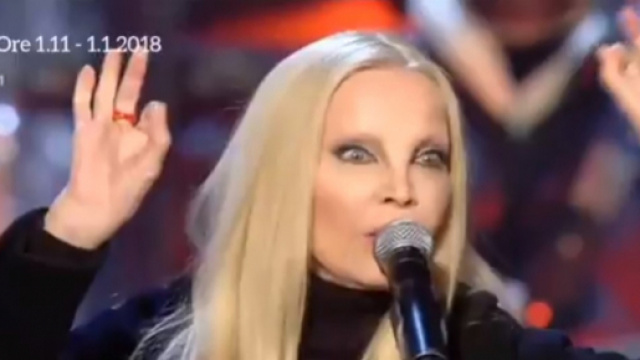 Patty Pravo si racconta: carcere e droga