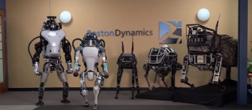 https://i2.wp.com/www.ungeekencolombia.com/wp-content/uploads/2016/02/atlas-boston-dynamics.jpg