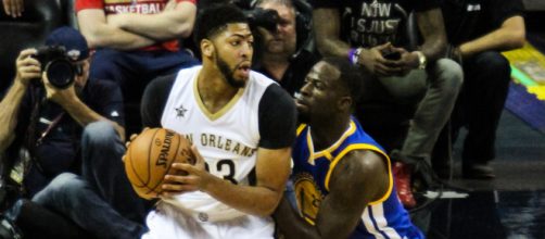 Where do Anthony Davis and Draymond Green rank among the best power forwards in the NBA right now? - [10thYearSeniors / Flickr]