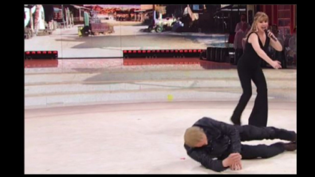 Ballando con le Stelle 13: Milly Carlucci atterra Terence Hill