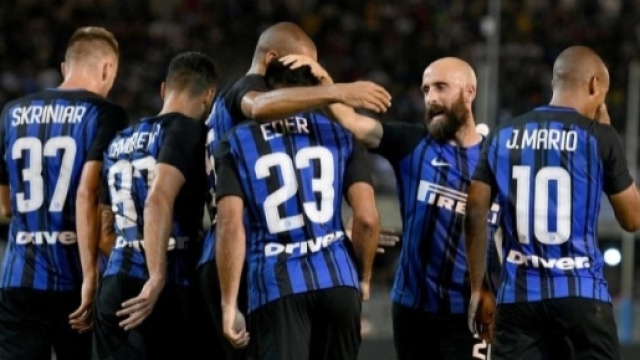 Calciomercato Inter: ex giocatore pronto al ritorno, i tifosi ci sperano ancora una volta