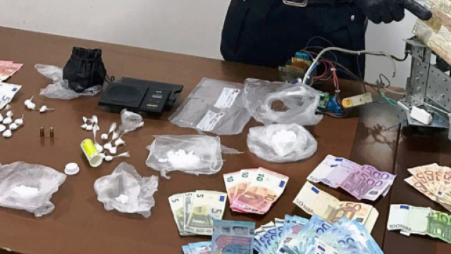 Ercolano, smantellato mercato della droga: a gestirlo un gruppo di donne