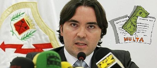 Mart&iacute;n Presa, en una rueda de prensa.