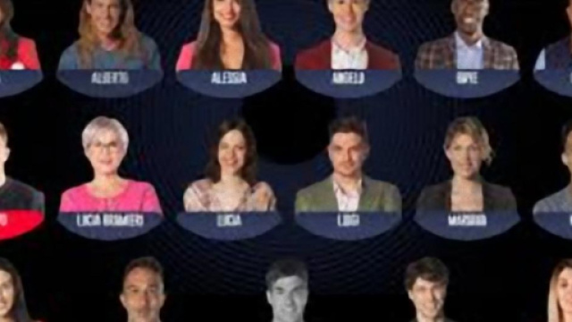 Grande Fratello 15: scoppia l'amore e volano insulti