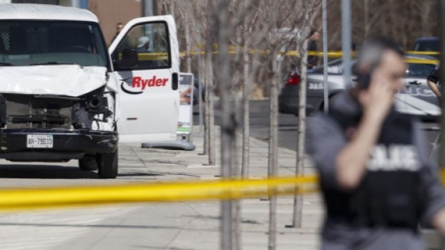 Toronto : Une camionnette fait 10 morts, le conducteur arr&ecirc;t&eacute;