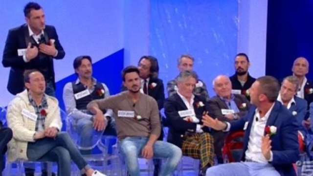 Uomini e Donne, storico ex cavaliere del Trono Over si &egrave; lasciato