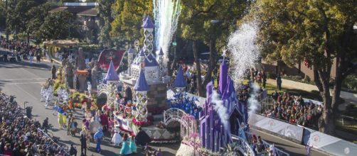 Un blindado Desfile de las Rosas rendir&aacute; homenaje a v&iacute;ctimas de la ... - univision.com