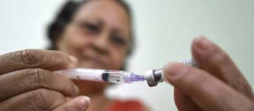 Muchos centros de salud reciben cada d&iacute;a innumerables personas en busca de vacuna fraccionada contra la Fiebre Amarilla