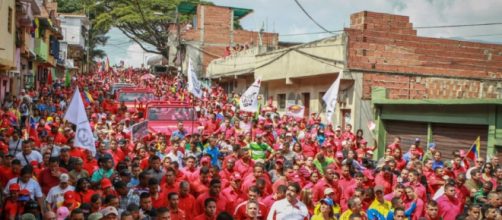 Realidad pol&iacute;tica de un pa&iacute;s econ&oacute;micamente en crisis