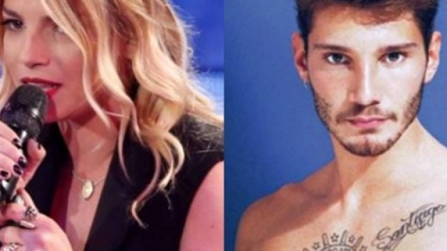 Emma Marrone e Stefano De Martino tornano ad esibirsi ad Amici