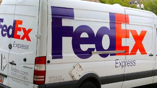 FedEx, 315 esuberi: e chiusura di 24 sedi in tutta Italia