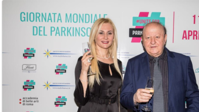 Boldi con la compagna (Twitter)