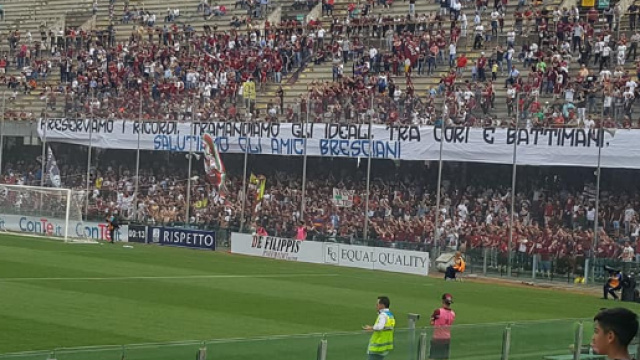 Salernitana-Brescia: rinnovata l'amicizia sugli spalti tra le tifoserie