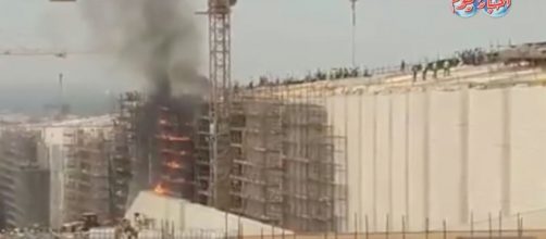 Flames engulf the Grand Egyptian Museum. [image source: Akbar El Yom TV/YouTube]