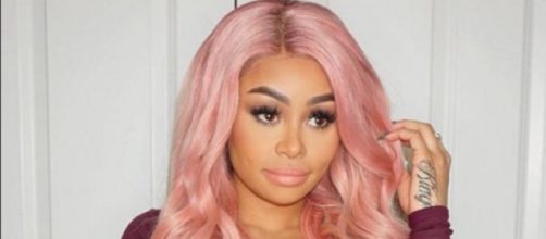 Blac Chyna reacciona violentamente con un carrito de beb&eacute;