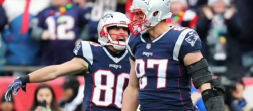 Rob Gronkowski may be all done in New England [Image via Chat Sports / YouTube Screencap]
