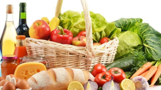 La dieta mediterranea per combattere l'invecchiamento cellulare - foto:corriereadriatico.it