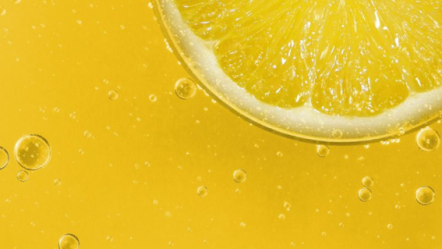 Limone: ecco perch&eacute; fa bene mangiarlo