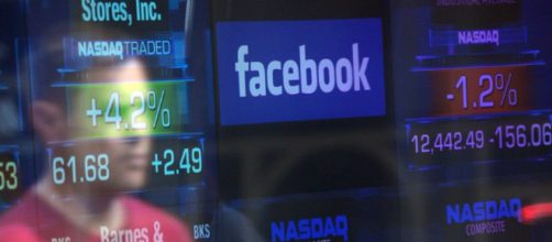 &iquest;Seguir&aacute;n cayendo las acciones de Facebook?