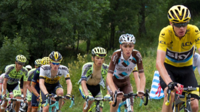 Chris Froome in maglia gialla al Tour de France