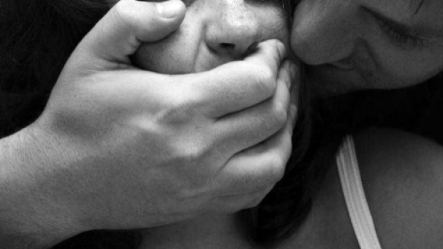 Orrore in Francia: tredicenne violentata e uccisa.