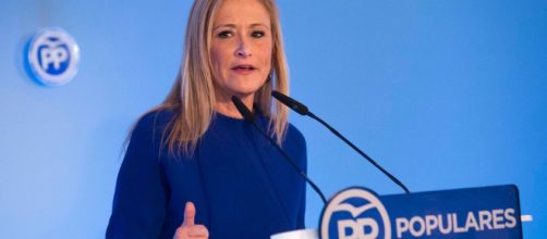 Cifuentes, un sueldo de 100.000 euros al a&ntilde;o y solo 900 euros en ... - elboletin.com
