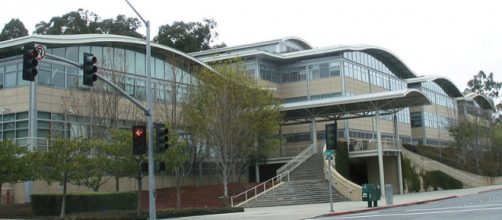 YouTube office building at 901 Cherry Avenue (Image credit - coolcaesar, Wikimedia Commons)