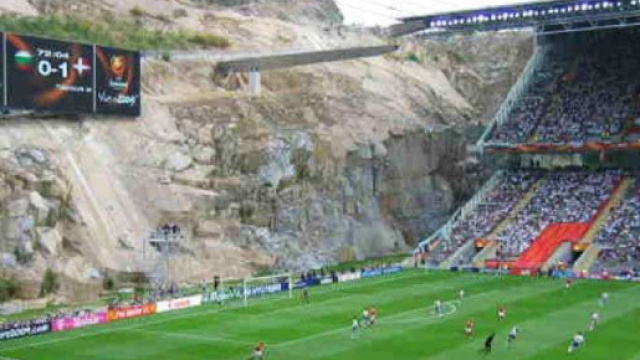 Gli Stadi pi&ugrave; strani del mondo (Foto) | Nanopress - nanopress.it