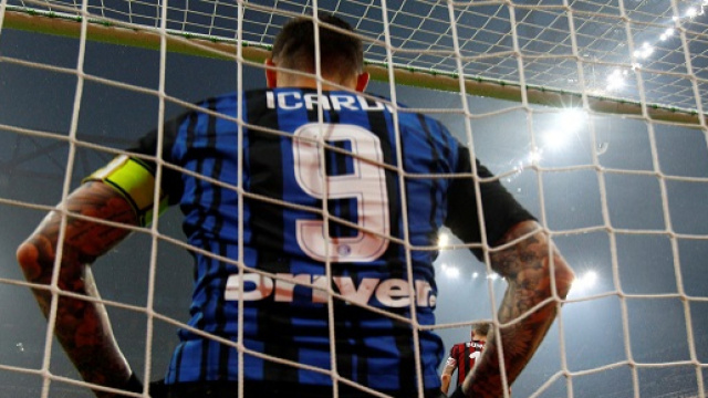Icardi disperato dopo i gol sbagliati.