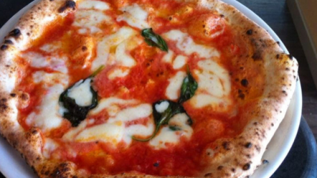 Cucina Pop: E' solo pubblicit&agrave;. Pizza vs McDonald's - blogspot.com