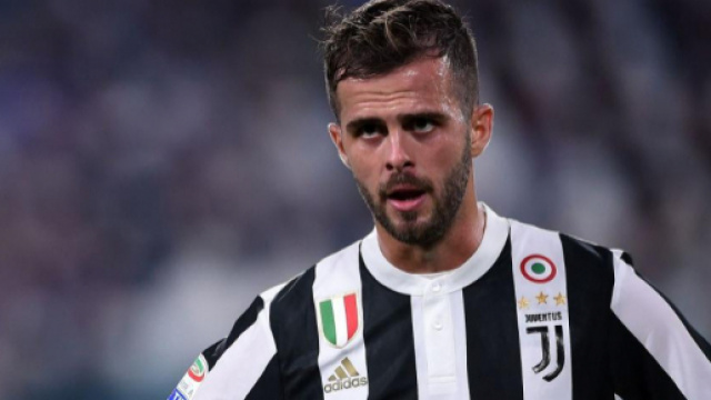 PSG : Pjanic int&eacute;resse &eacute;galement Chelsea !