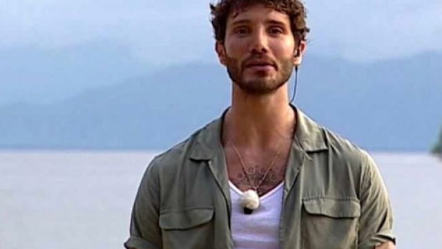 Stefano De Martino sotto shock per il brutto evento