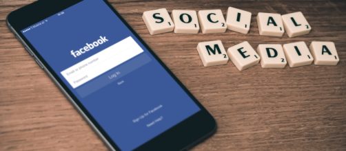 Will new changes help Facebook?( Image via William Iven/Unsplash)