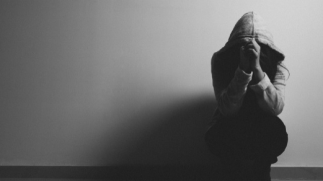 Minorenne tenuta segregata in casa e promessa in sposa per 15 mila ... - huffingtonpost.it