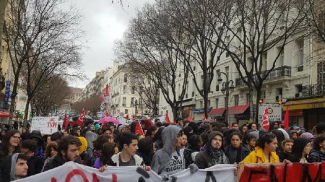 Francia: studenti in mobilitazione per il libero accesso all ... - retedeglistudenti.it