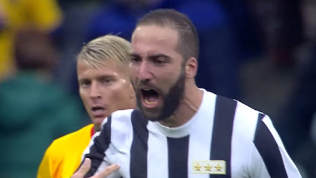 Gonzaldo Higuain, uno dei protagonisti della partita d'andata fra Juve e Benevento
