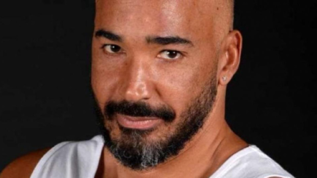 Isola: Amaurys Perez ha un malore